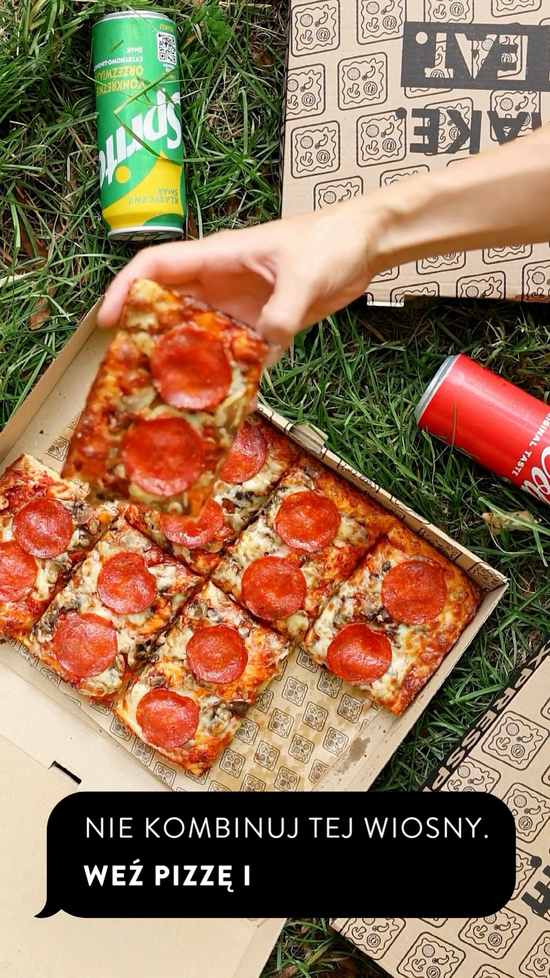 Wiosna ma jedną prostą zasadę: wszystko smakuje lepiej na zewnątrz 🌿🍕

A my mamy