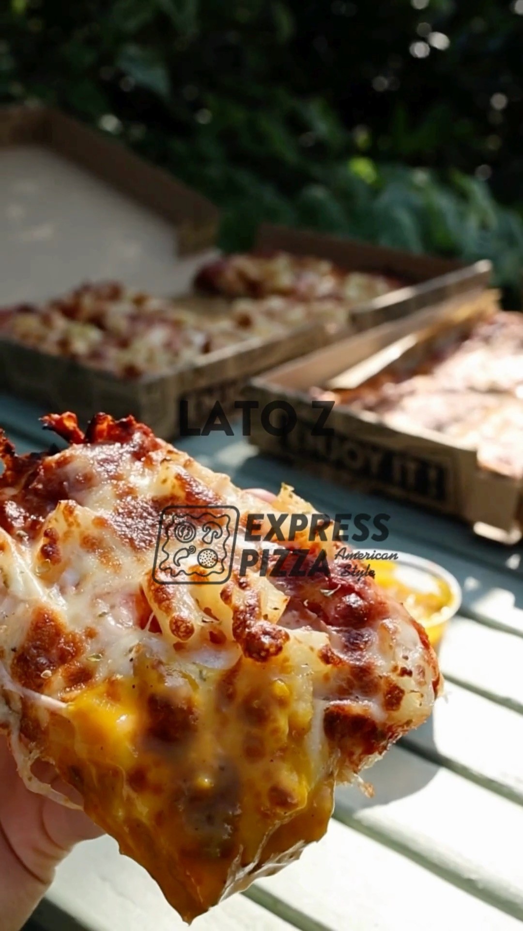 Tak wygląda lato z Express Pizza. ☀️🌿
Trochę cienia, trochę zieleni i Twoje ulub